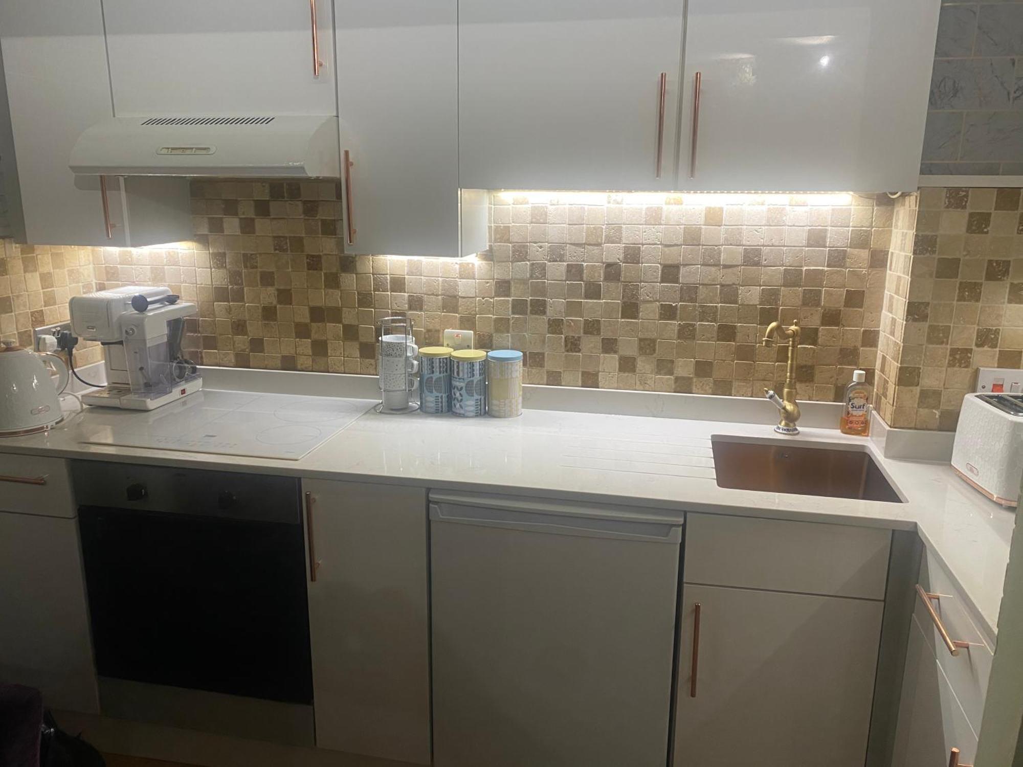 Quiet Lower Floor 2 Bed City Apartment With Private Patio Garden Bath Kültér fotó