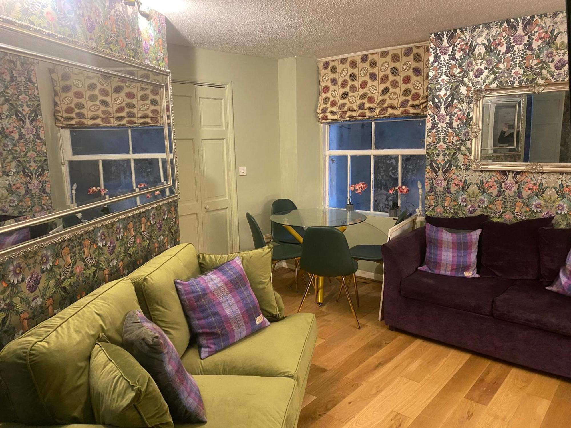 Quiet Lower Floor 2 Bed City Apartment With Private Patio Garden Bath Kültér fotó