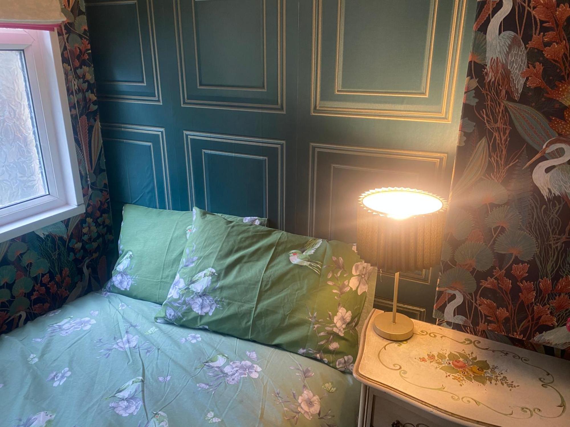 Quiet Lower Floor 2 Bed City Apartment With Private Patio Garden Bath Kültér fotó