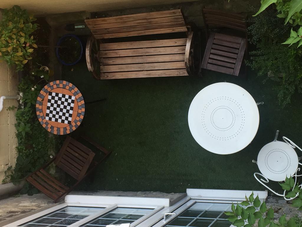 Quiet Lower Floor 2 Bed City Apartment With Private Patio Garden Bath Kültér fotó